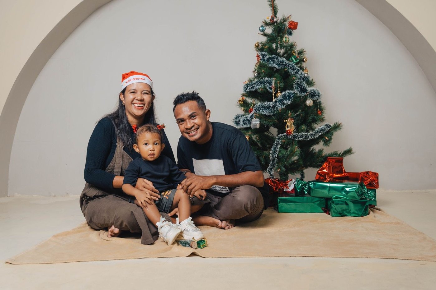 Top 10 Christmas Gifts for Asian Men