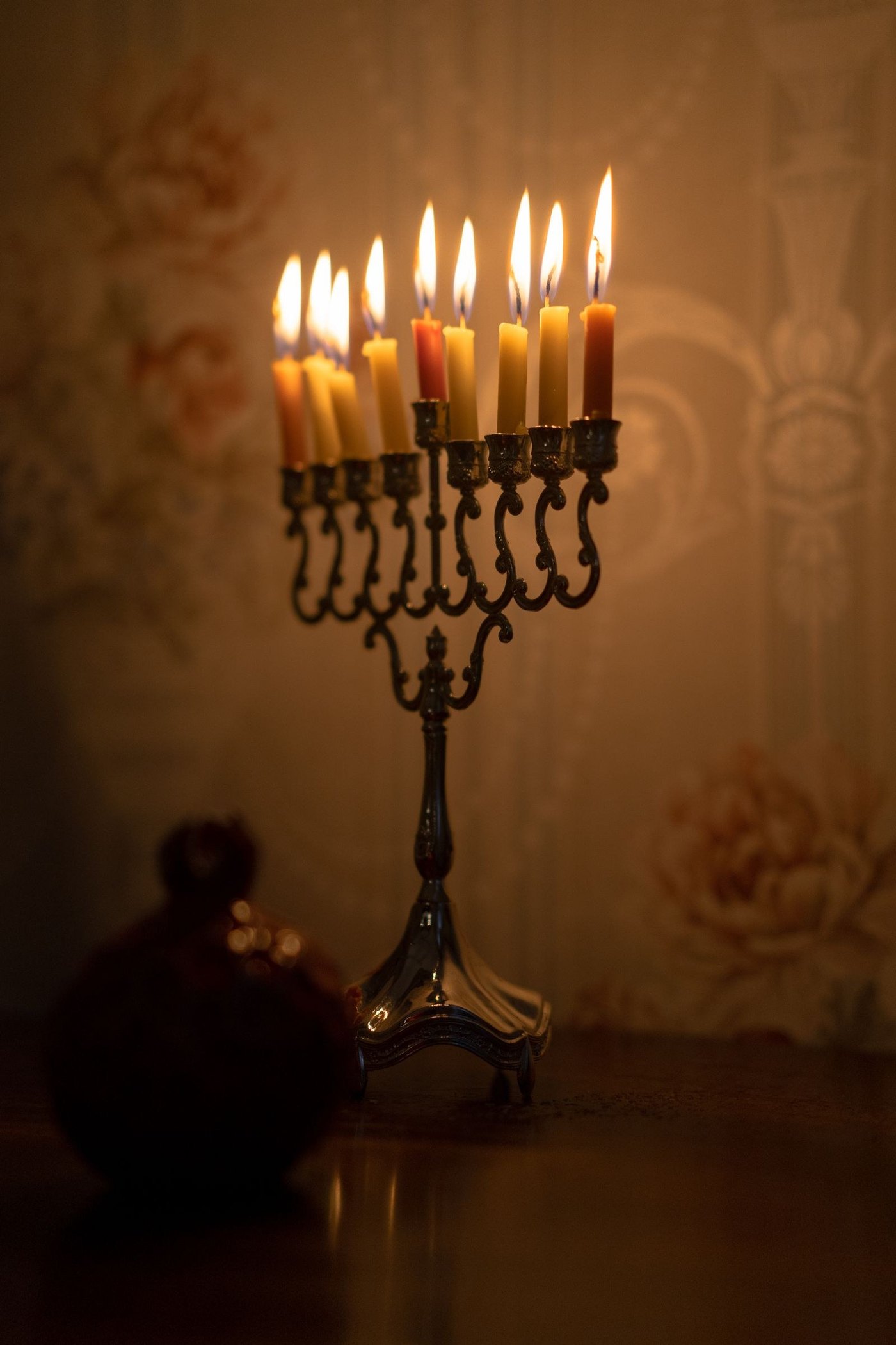 Top 10 Hanukkah Gifts for the Festival of Lights