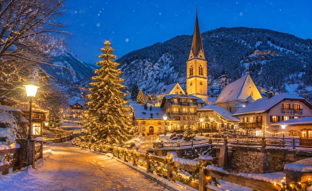 Luxury Christmas Travel & Unforgettable Experiences — key points card