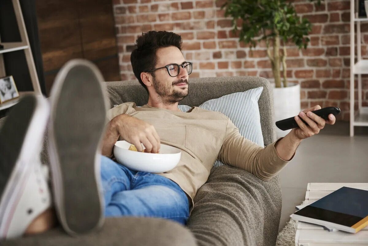 How to Watch Hallmark Christmas Movies Without Cable — photo