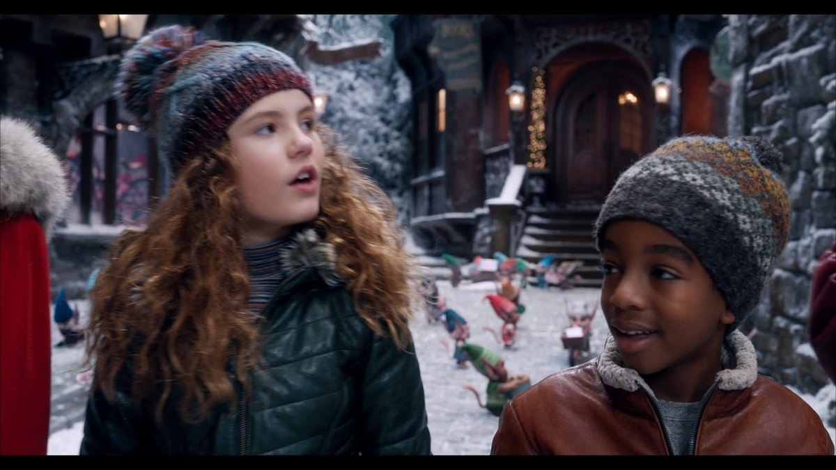 The Christmas Chronicles (2018) — still from the film