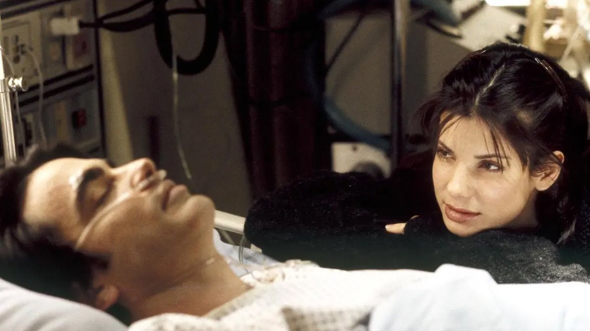 While You Were Sleeping (1995) — still from the film